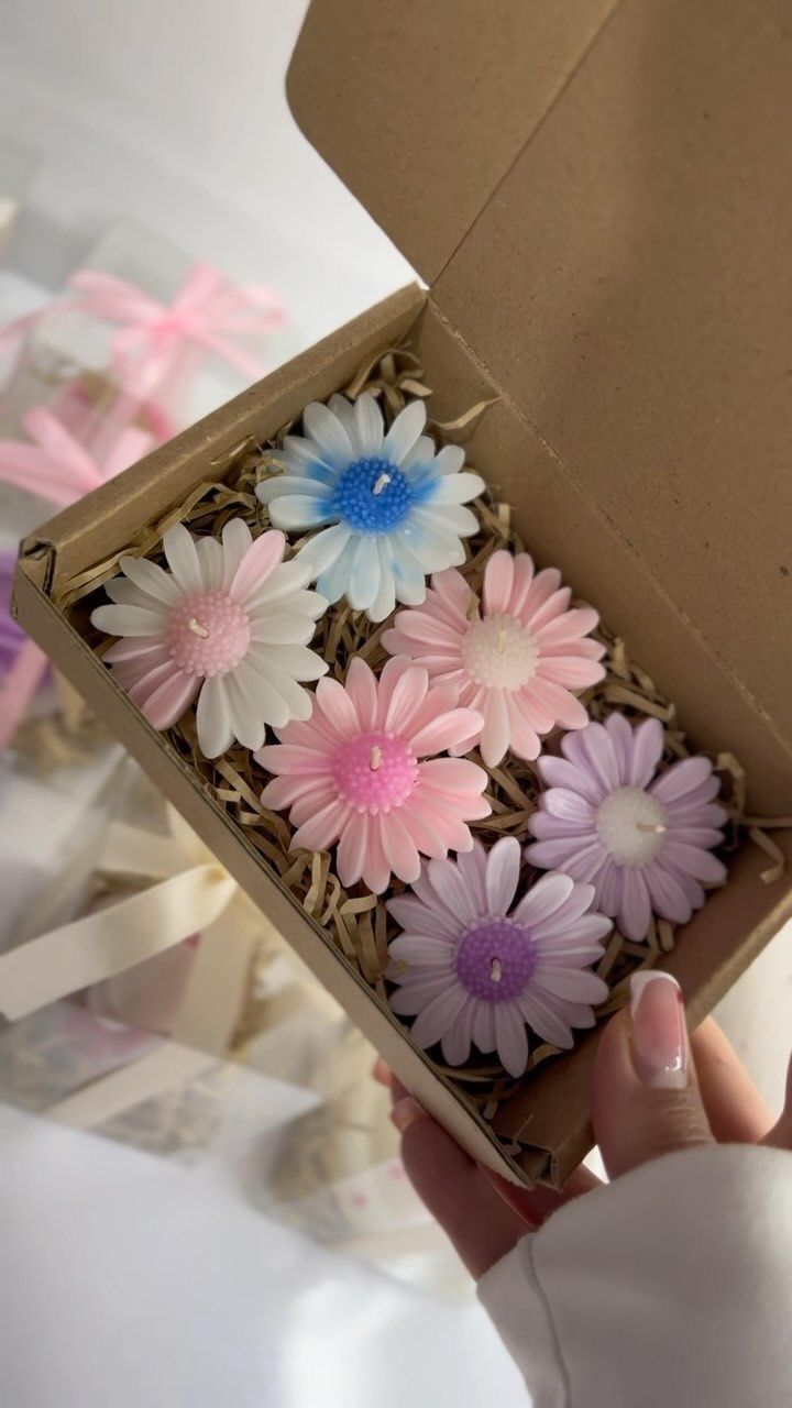 Daisy Candles