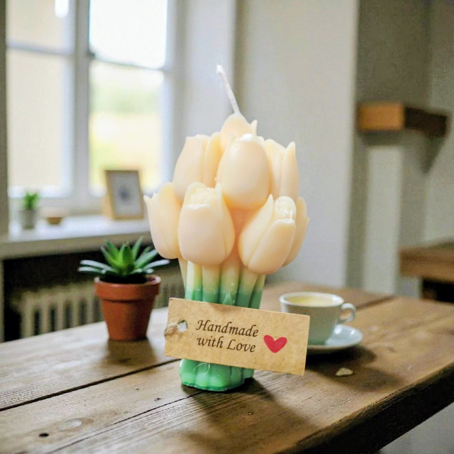 ✨  🌷 Tulip Garden Box – Set of 4 Handmade Tulip Candles
